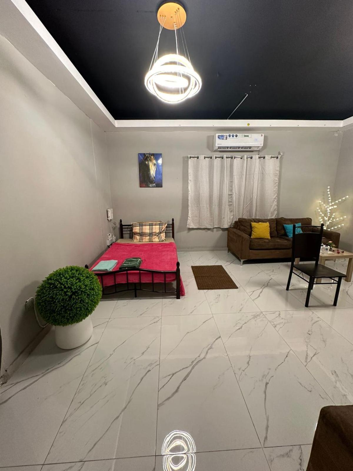 Cozy Corner 2024 Apartment Abu Dhabi Luaran gambar